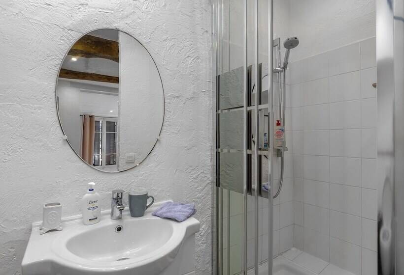클래식 스위트, Maison Carles Bnb