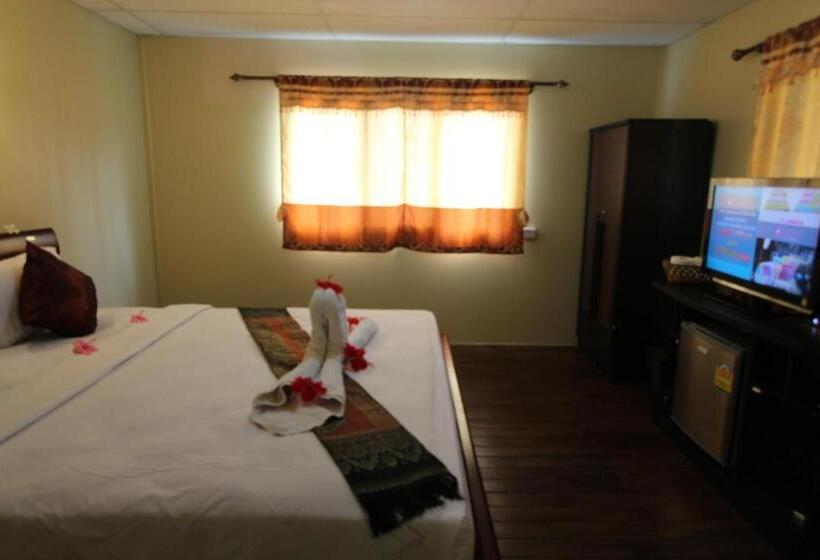 בקתה דלוקס, Phi Phi Ba Kao Bay Resort