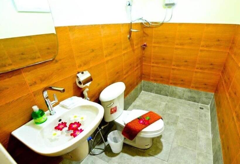 בקתה דלוקס, Phi Phi Ba Kao Bay Resort