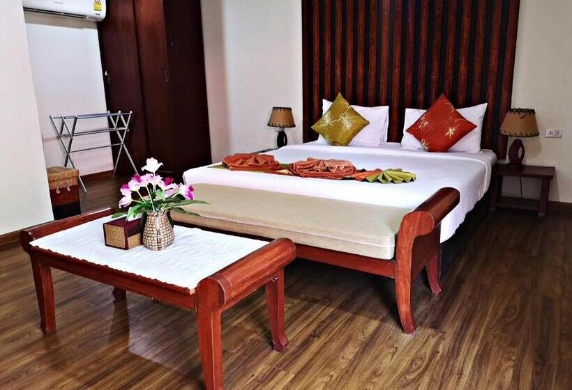 בקתה דלוקס, Phi Phi Ba Kao Bay Resort