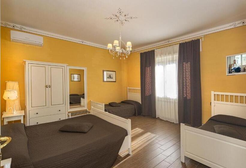 اتاق استاندارد چهار تخته, Pisa Tower