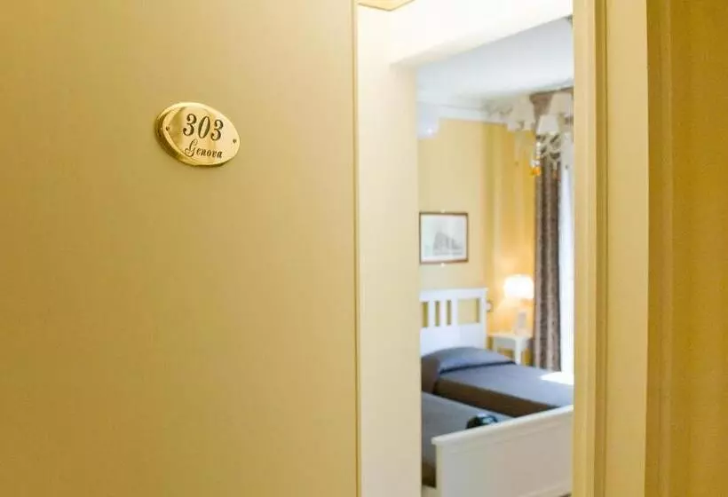 Economy Quadruple Room, Pisa Tower
