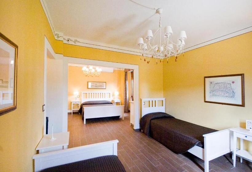 Economy Quadruple Room, Pisa Tower