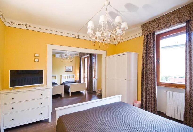 Economy Quadruple Room, Pisa Tower