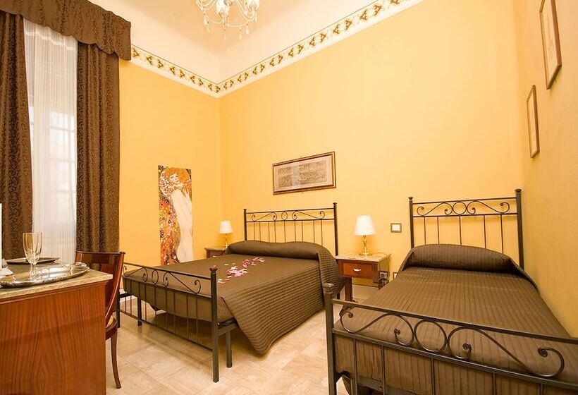 اتاق استاندارد سه نفره, Pisa Tower