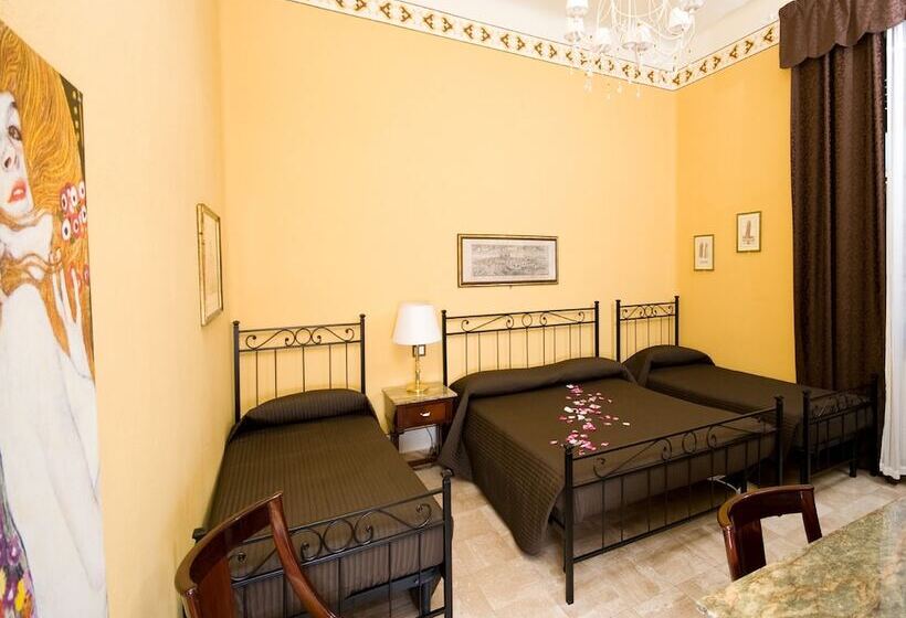 اتاق استاندارد چهار تخته, Pisa Tower