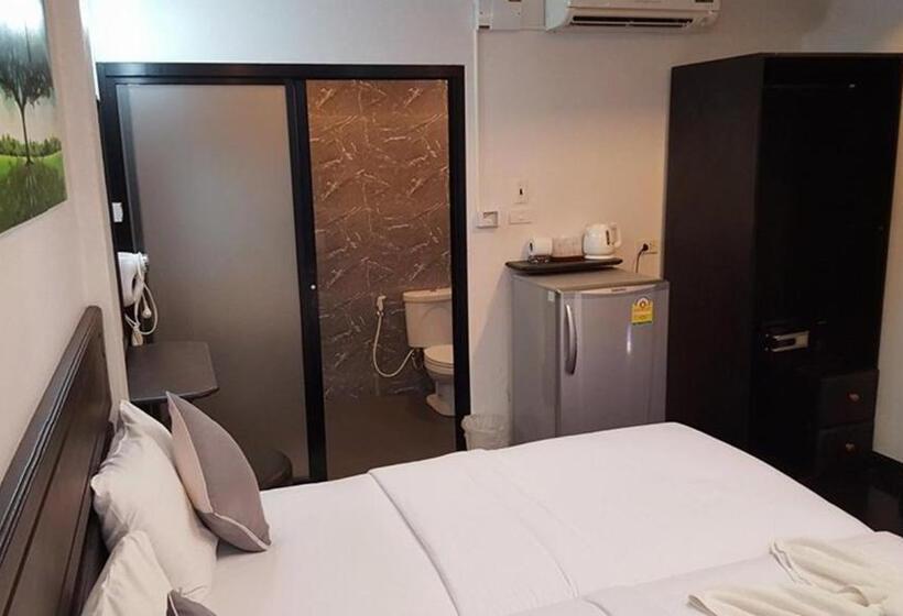 غرفة ديلوكس, Sinsamut  Koh Samed