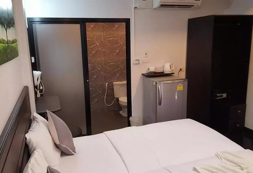 デラックスルーム, Sinsamut  Koh Samed