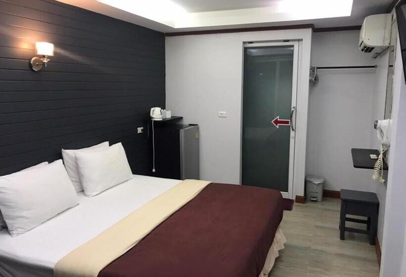 غرفة إقتصادية, Sinsamut  Koh Samed