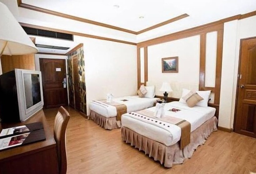 Standardrum, U Tai Tip Guest House