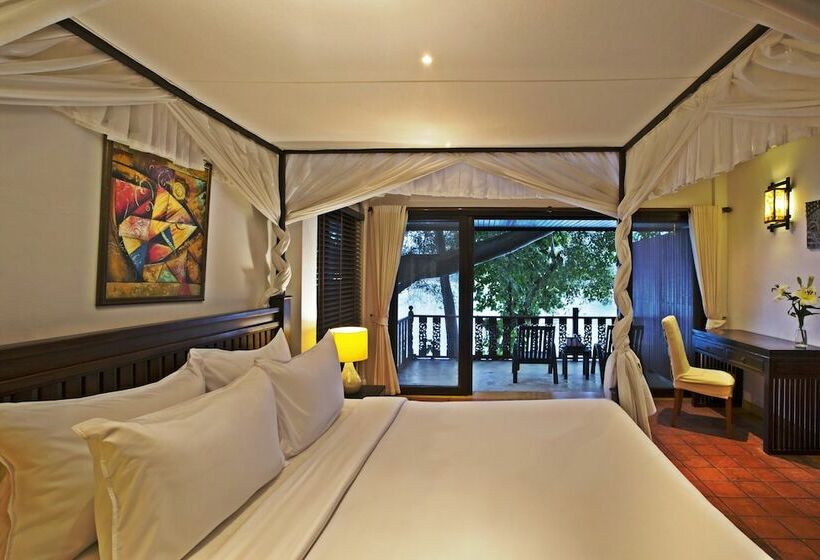 غرفة ديلوكس مطلّة علي البحر, Villa Elisabeth