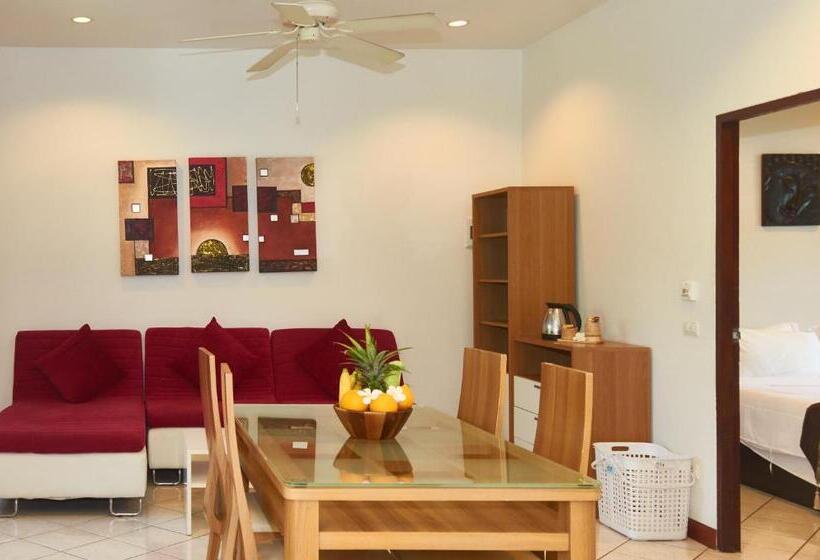 جناح, Phuket Riviera Villas