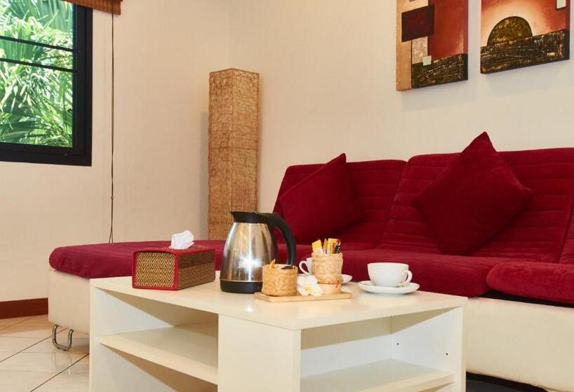 جناح, Phuket Riviera Villas