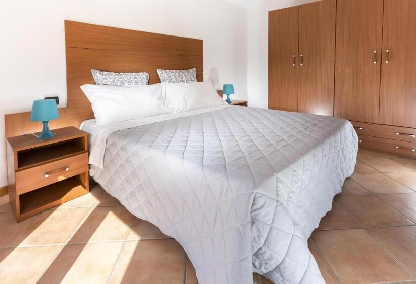 1 Bedroom Penthouse Apartment, Residence Del Sole