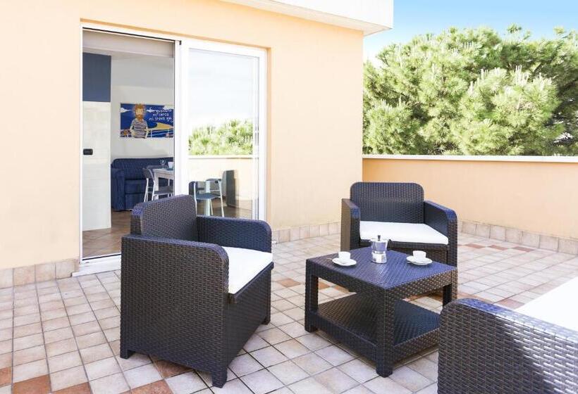 1 Bedroom Penthouse Apartment, Residence Del Sole