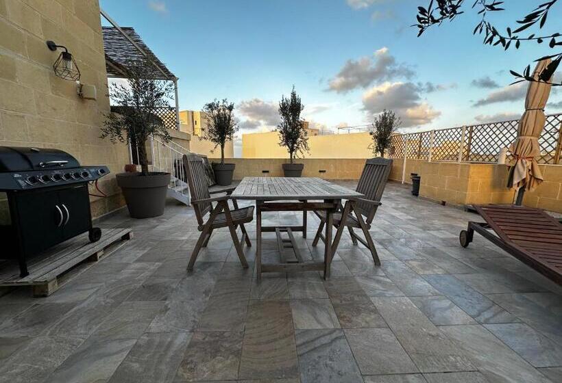 سوئیت با تخت بزرگ, Ta Pinu Spa Suite Luxury Heritage Living