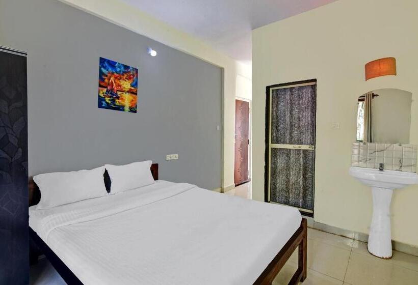 Quarto Triplo Clássico, Spot On 85540 Mandrem Field View