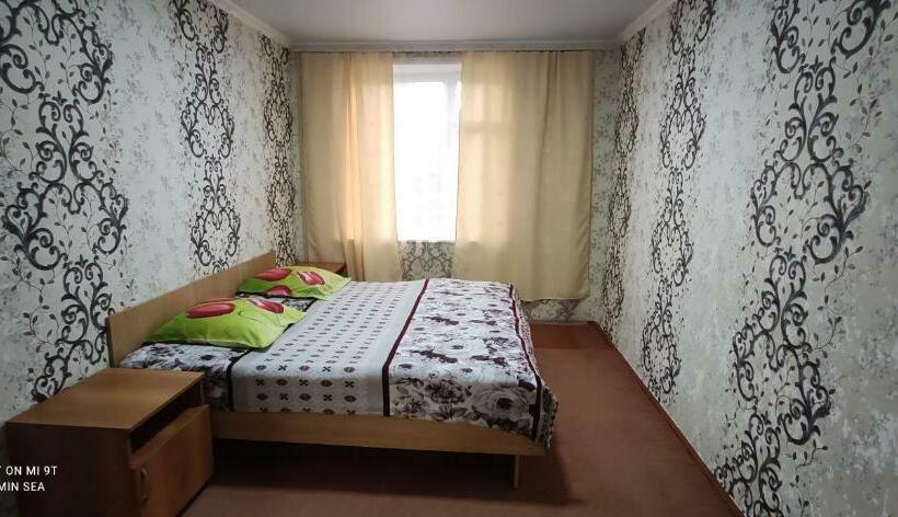 اتاق کلاسیک چهارنفره, Guest House Vitamin