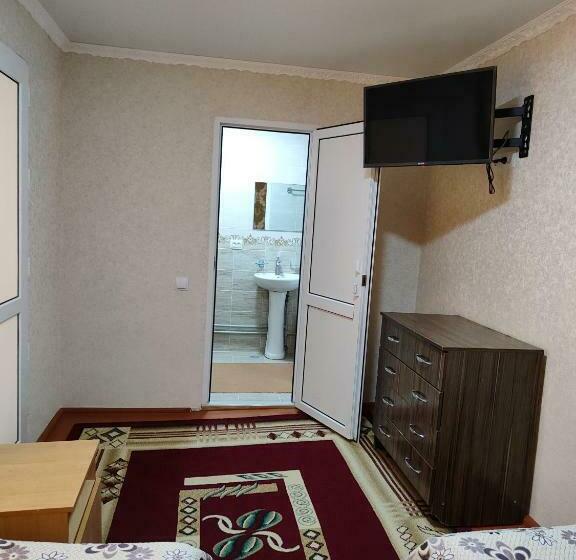 اتاق استاندارد با چشم‌انداز باغ, Guest House Vitamin