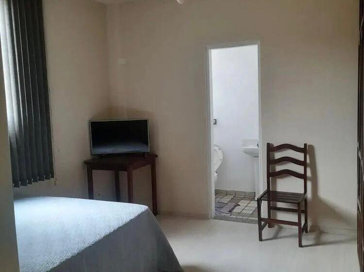 デラックスルーム, Quattrô Suítes Santos