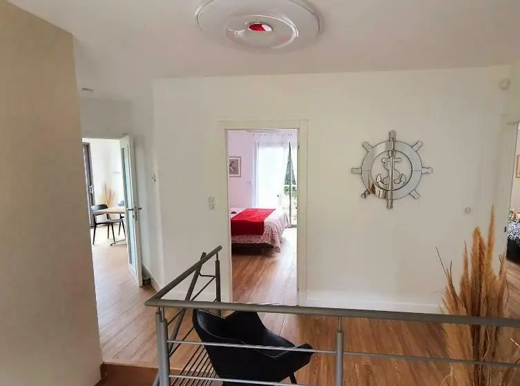 Standard-huone Parveke, Maison Holen
