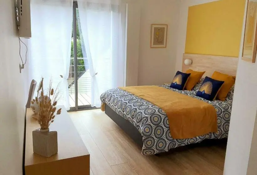 Standard-huone Parveke, Maison Holen