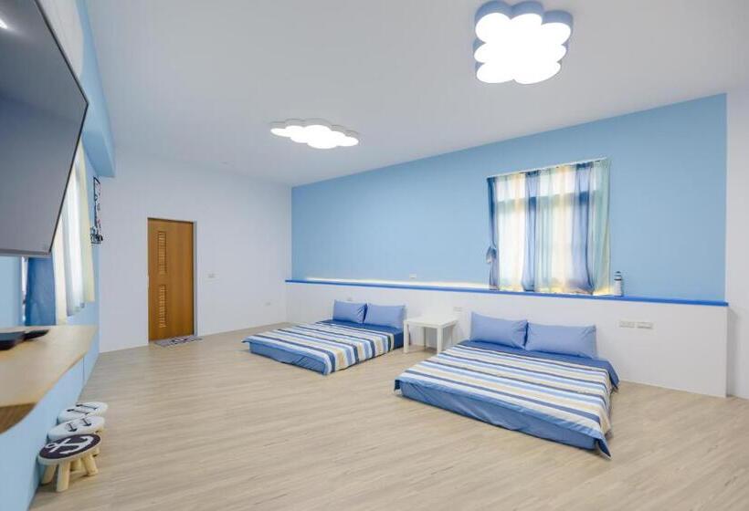 اتاق استاندارد چهار تخته, Gold Coast B&b