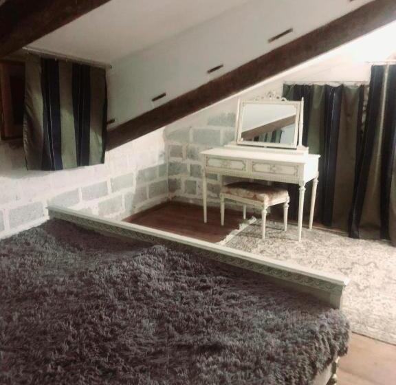 آپارتمان 1 خوابه, Art House Koshki