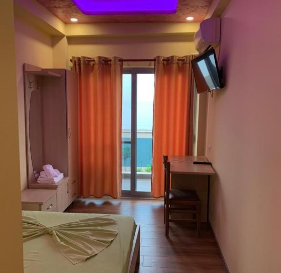 اتاق لوکس با چشم‌انداز دریا, Besa