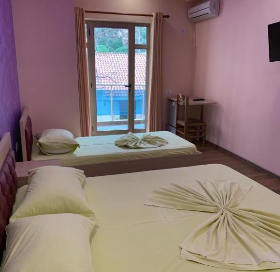 اتاق لوکس سه تخته, Besa