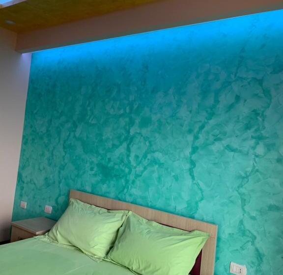 اتاق لوکس, Besa