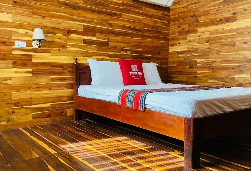 اتاق لوکس, Troh Bư S Bungalows