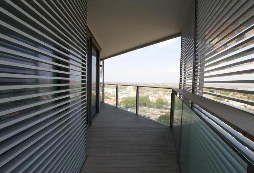 Апартаменты 2 Спальни, Torre Aquileia   Home Immobiliare Jesolo