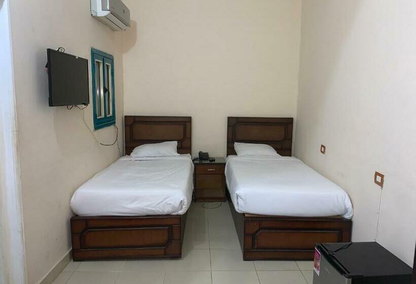 اتاق استاندارد یک نفره, Al Saraya Hotel Bani Sweif