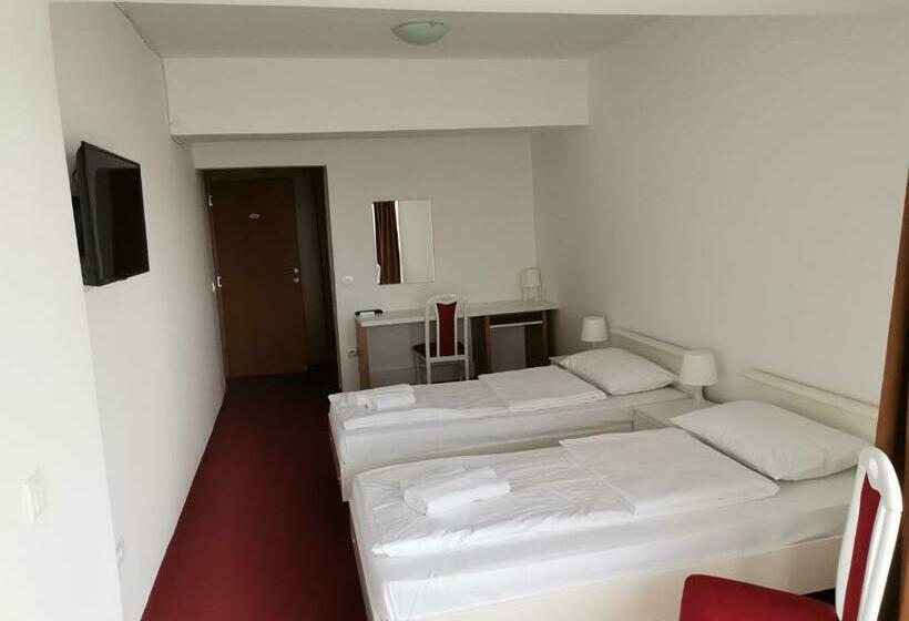 اتاق استاندارد با بالکن, Plaža