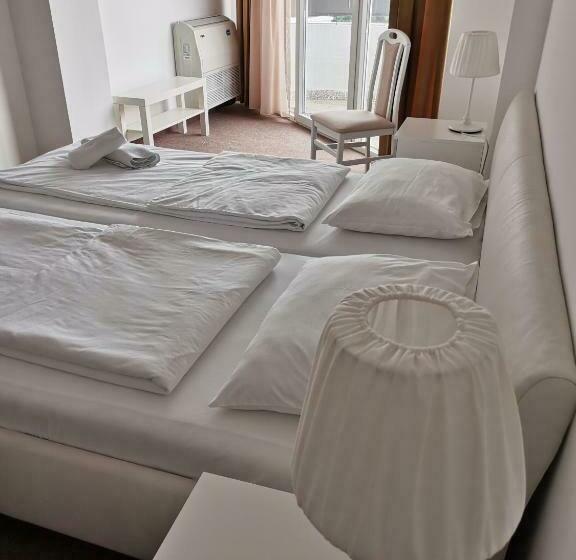 اتاق استاندارد, Plaža