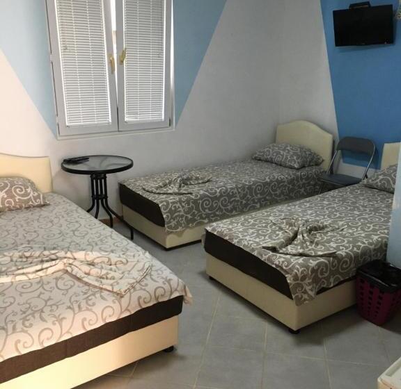 اتاق استاندارد چهار تخته, Sobe Krin  Smestaj Canj