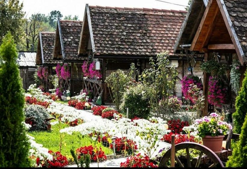 بانگلوی استاندارد, Etno Selo Eden