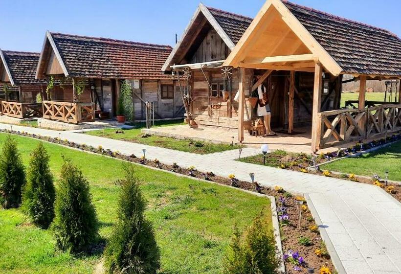 بانگلوی استاندارد, Etno Selo Eden