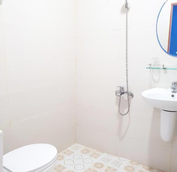 اتاق استاندارد با تخت بزرگ, Phú Tài Center