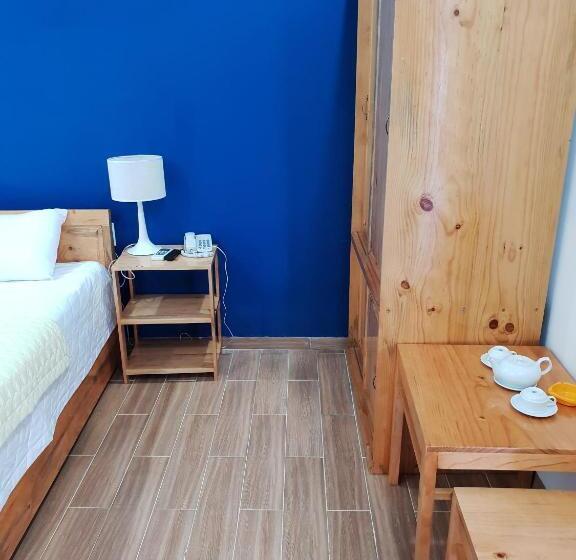 اتاق استاندارد با تخت بزرگ, Phú Tài Center