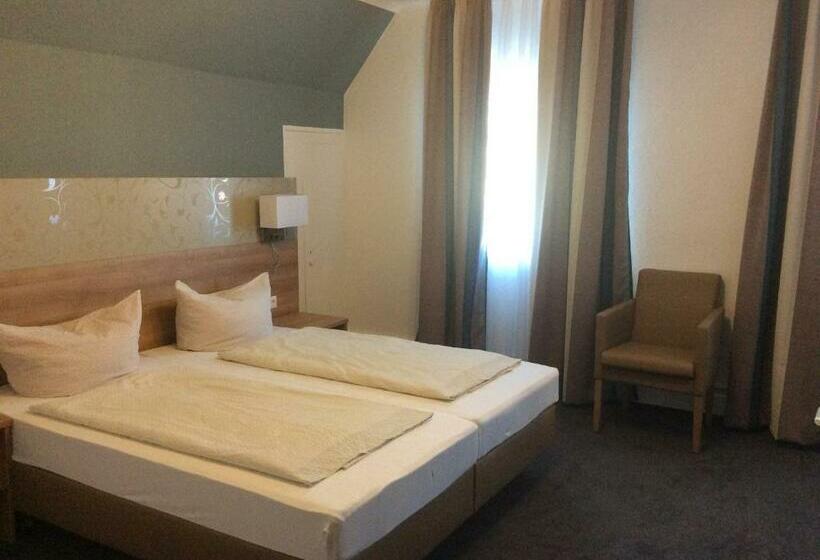 غرفة عائلية, Gasthaus Zum Ochsen