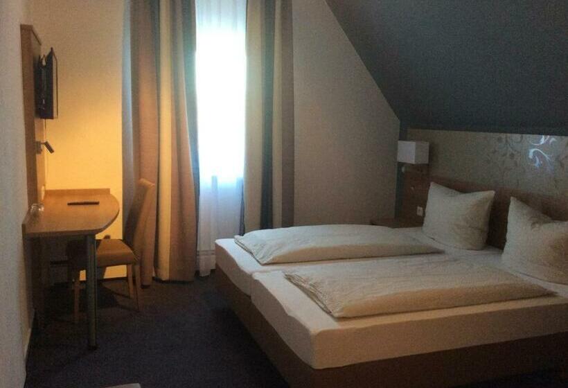 غرفة عائلية, Gasthaus Zum Ochsen