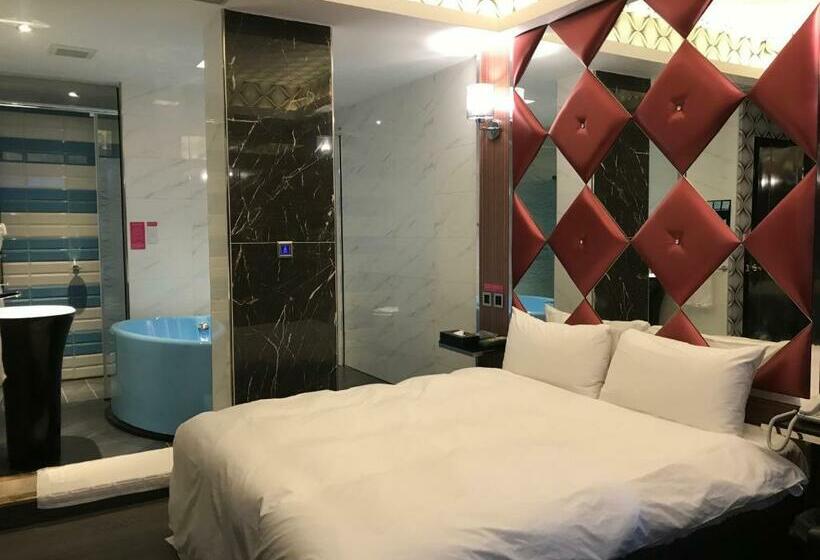 اتاق استاندارد, 艸日月汽車旅館