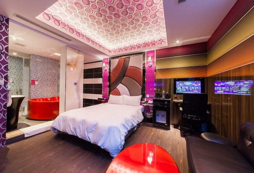 اتاق استاندارد, 艸日月汽車旅館