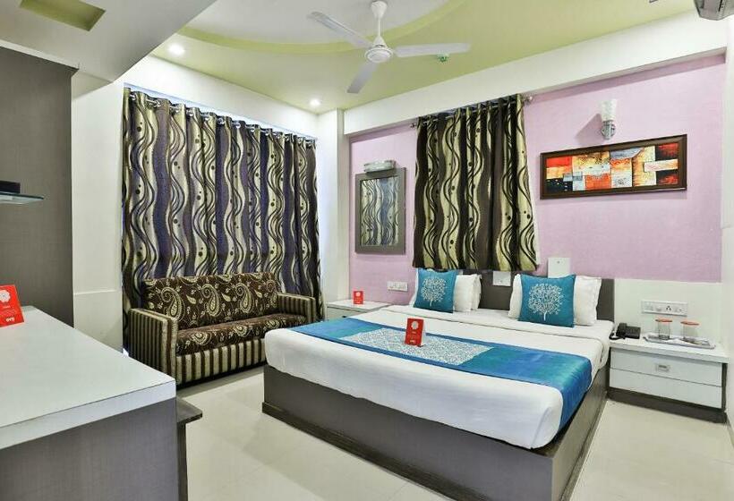 三人经典房间, Flagship  The Grand Pritam