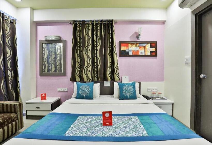 三人经典房间, Flagship  The Grand Pritam