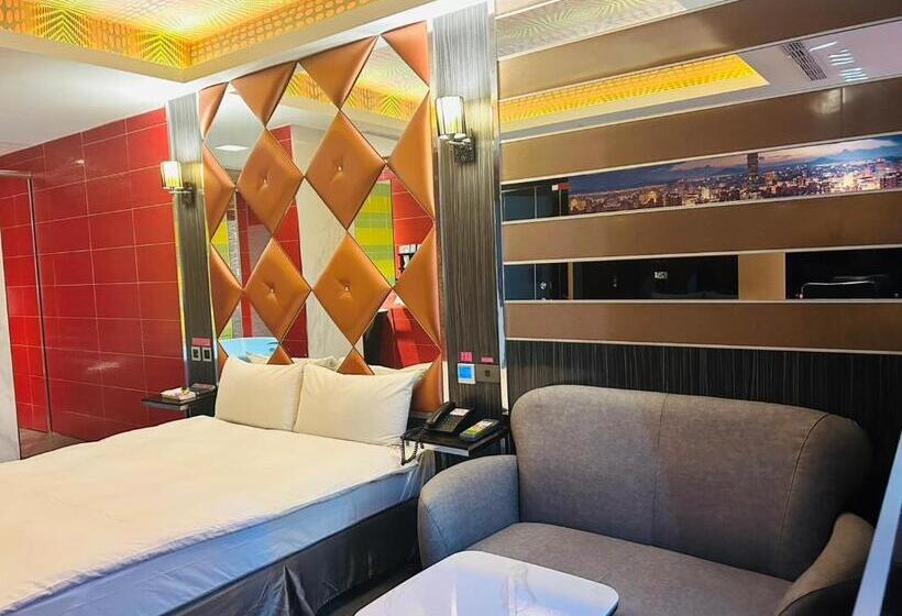 اتاق استاندارد, 艸日月汽車旅館