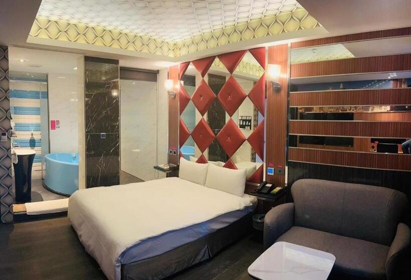 اتاق استاندارد, 艸日月汽車旅館