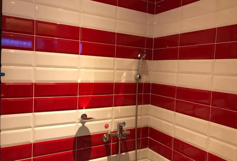 اتاق استاندارد, 艸日月汽車旅館